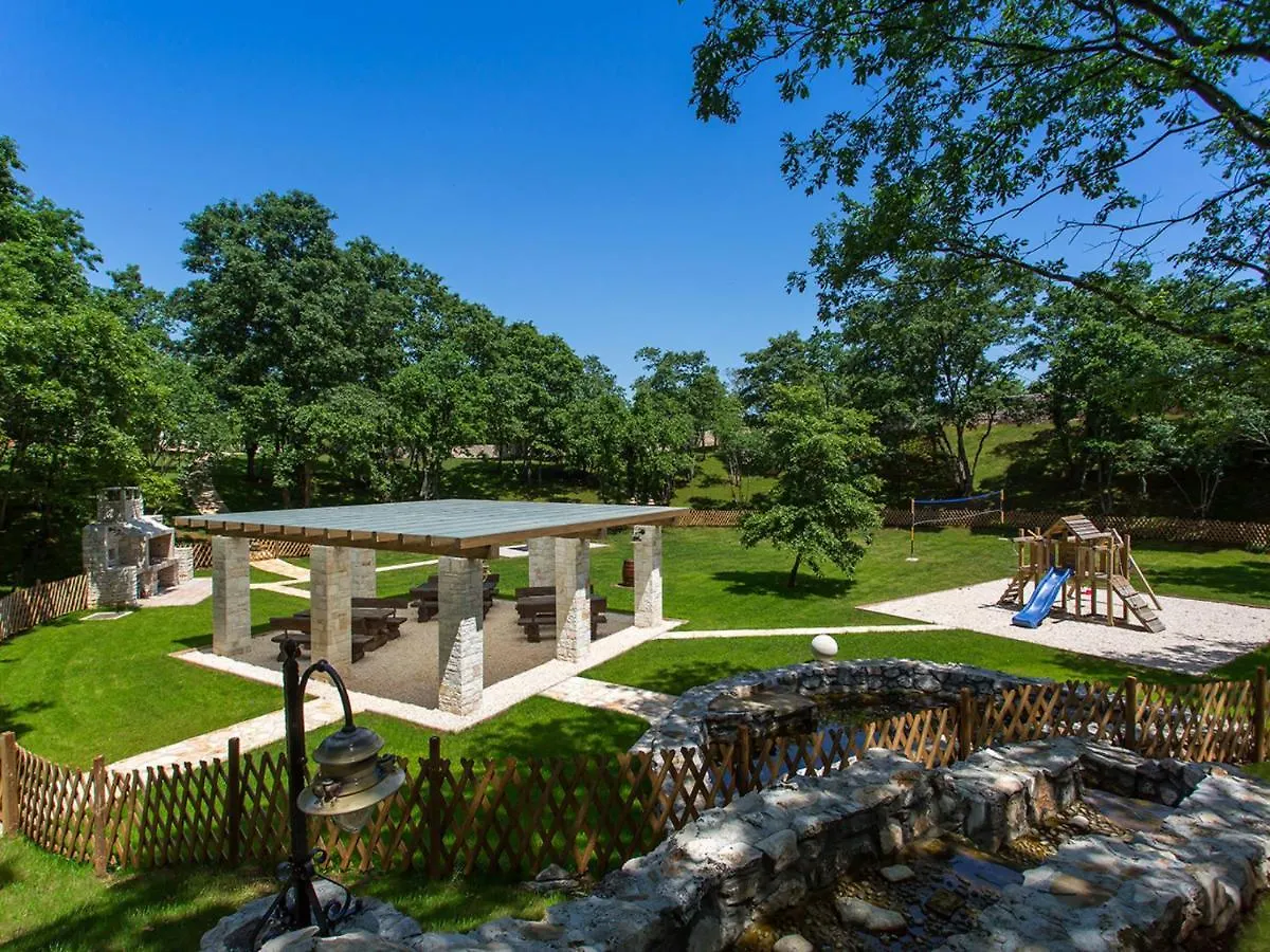 Villa Monaco Svetvincenat Croatia